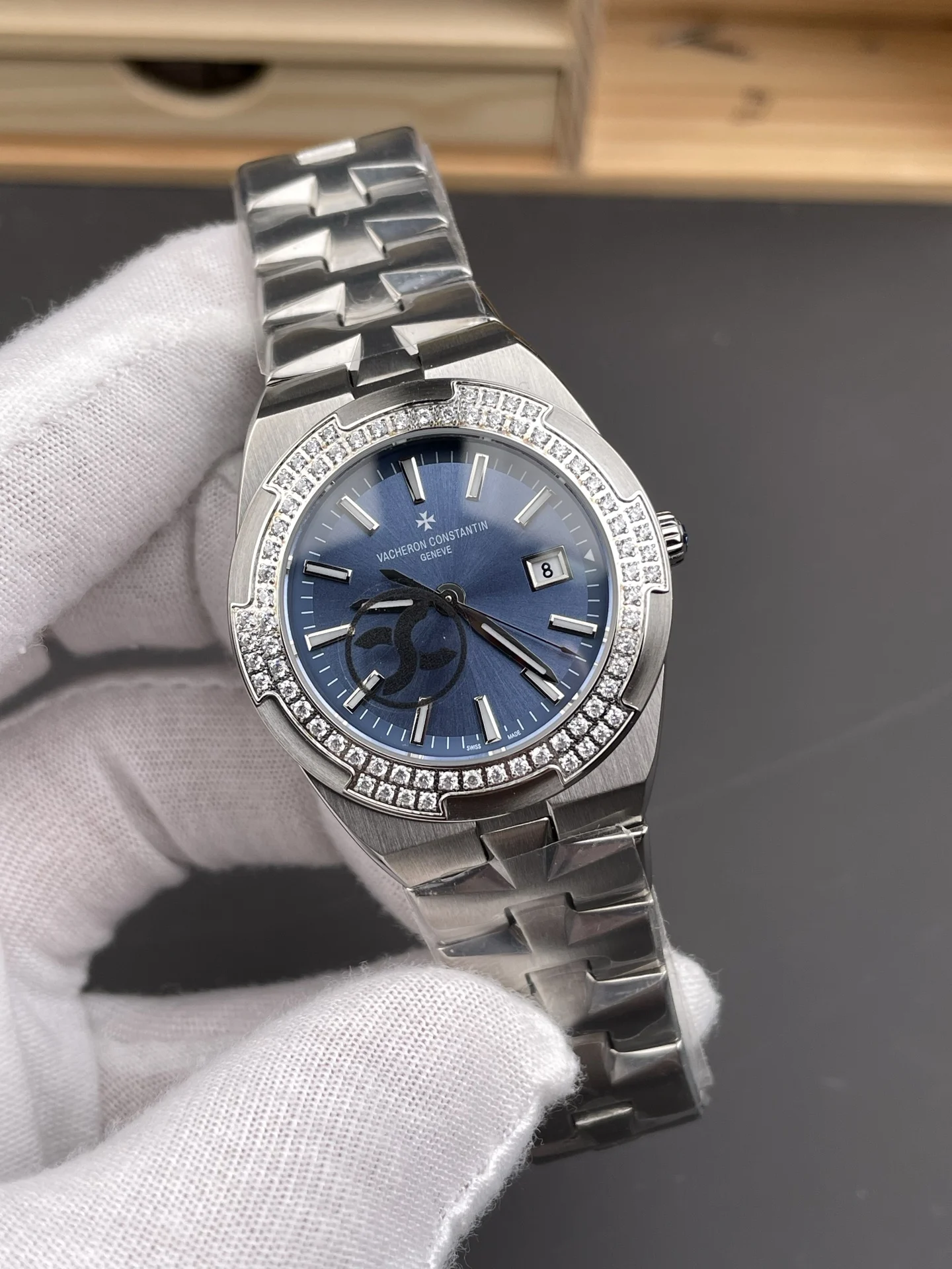 Vacheron Constantin Overseas Blue Dial Diamond-Set 33mm — photographed off the sweep