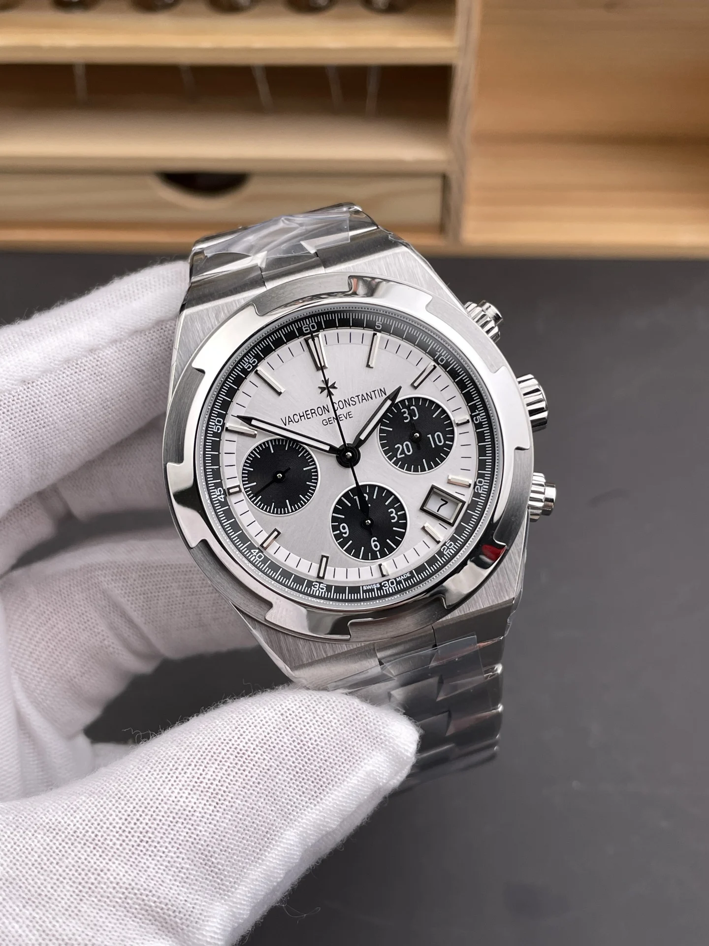 Vacheron Constantin Overseas Panda — photographed off the sweep