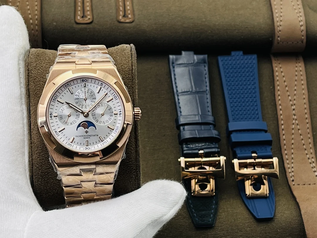 Vacheron Constantin Overseas Perpetual Calendar Steel 41.5mm — photographed off the sweep