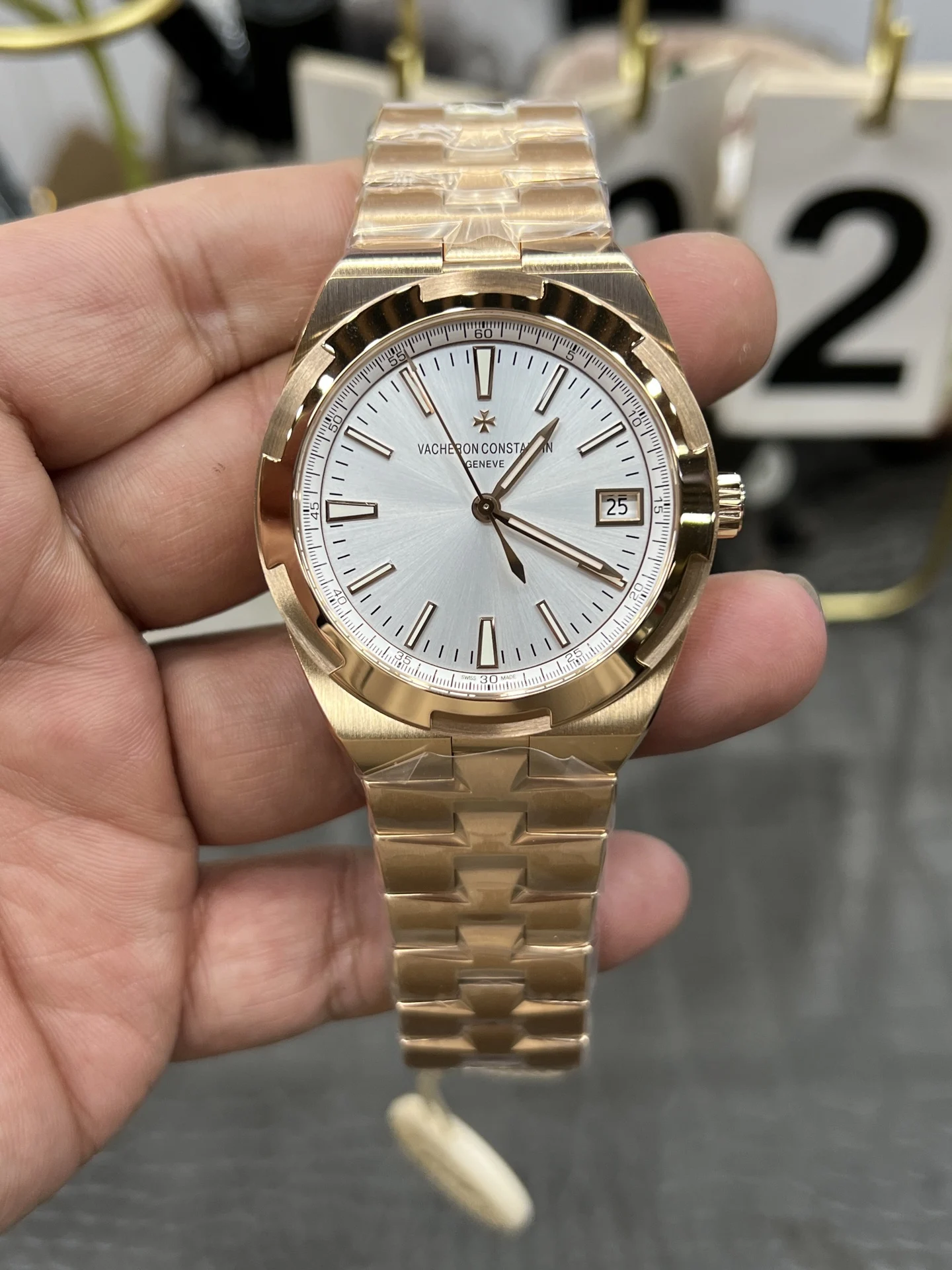 Vacheron Constantin Overseas Steel White Dial — photographed off the sweep