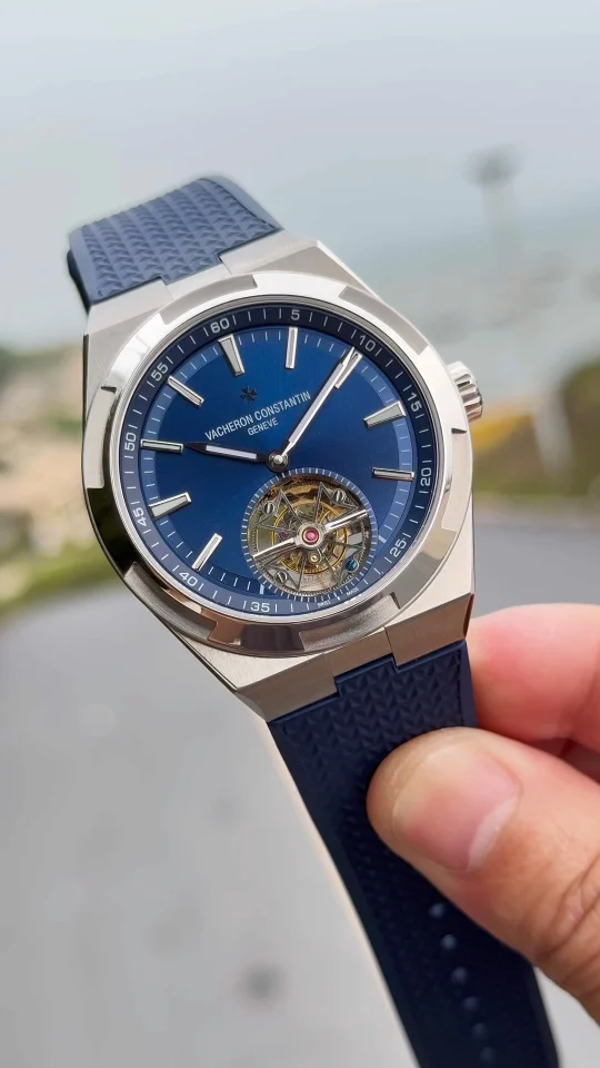 Vacheron Constantin Overseas Tourbillon Steel — photographed off the sweep
