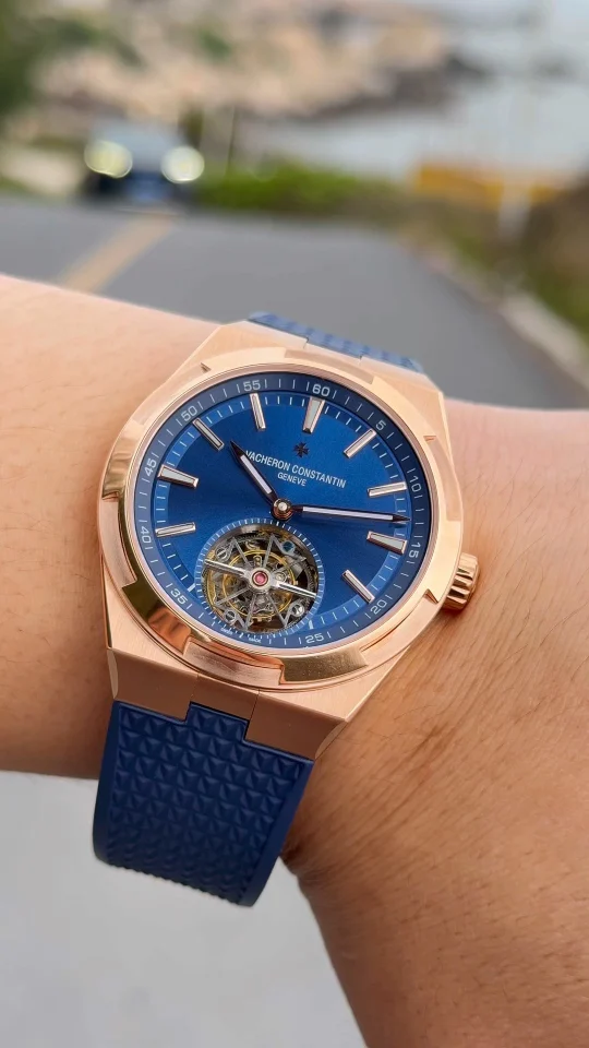 Vacheron Constantin Overseas Tourbillon Steel — photographed off the sweep