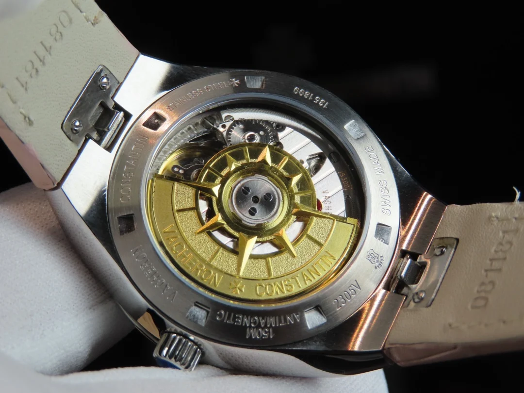 Vacheron Constantin Overseas Yellow Gold White Dial — photographed off the sweep
