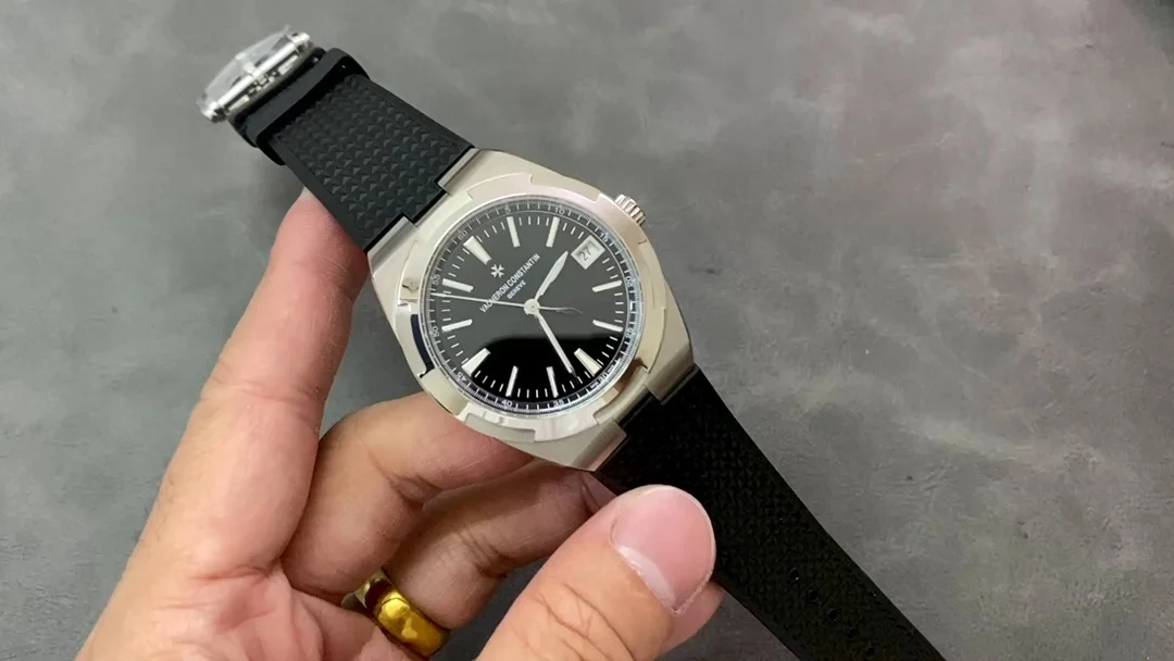 Vacheron Constantin Overseas Yellow Gold — photographed off the sweep