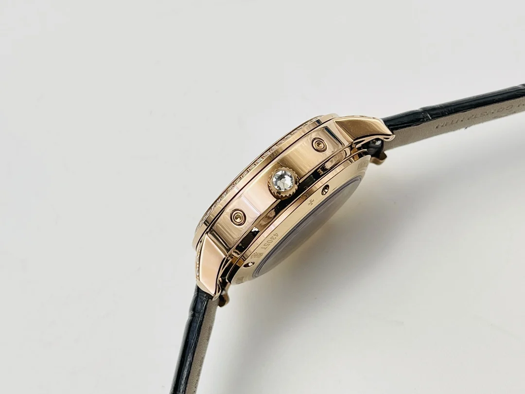 Vacheron Constantin Perpetual Calendar 36.5mm — photographed off the sweep