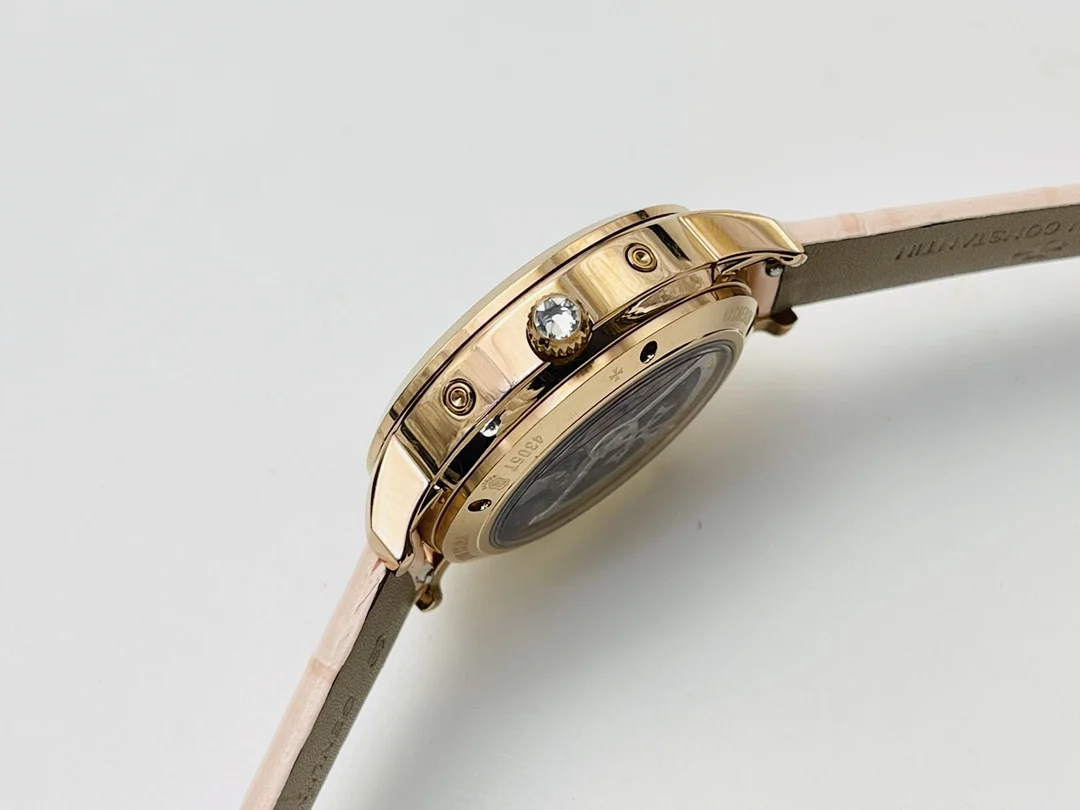 Vacheron Constantin Perpetual Calendar 36.5mm — photographed off the sweep