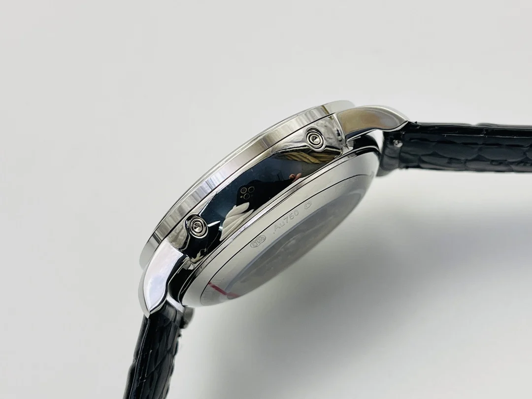 Vacheron Constantin Perpetual Calendar — photographed off the sweep