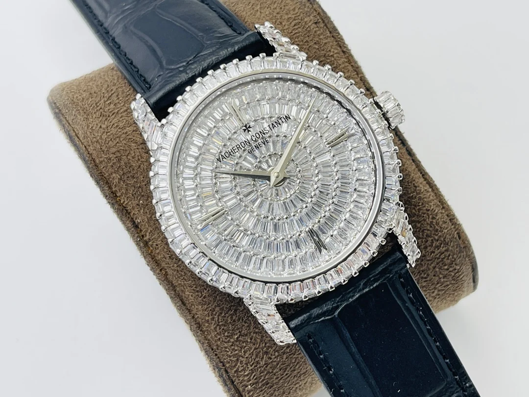 Vacheron Constantin Platinum — photographed off the sweep