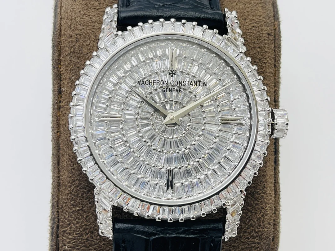 Vacheron Constantin Platinum — photographed off the sweep