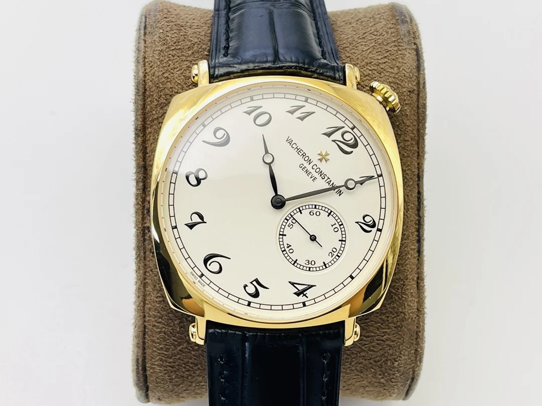 Vacheron Constantin Rose Gold Black Dial — photographed off the sweep