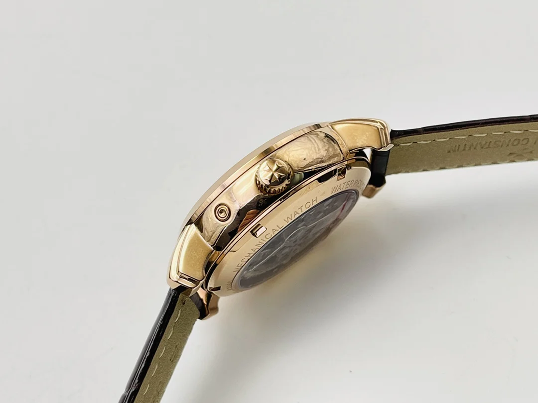 Vacheron Constantin Steel 38mm — photographed off the sweep