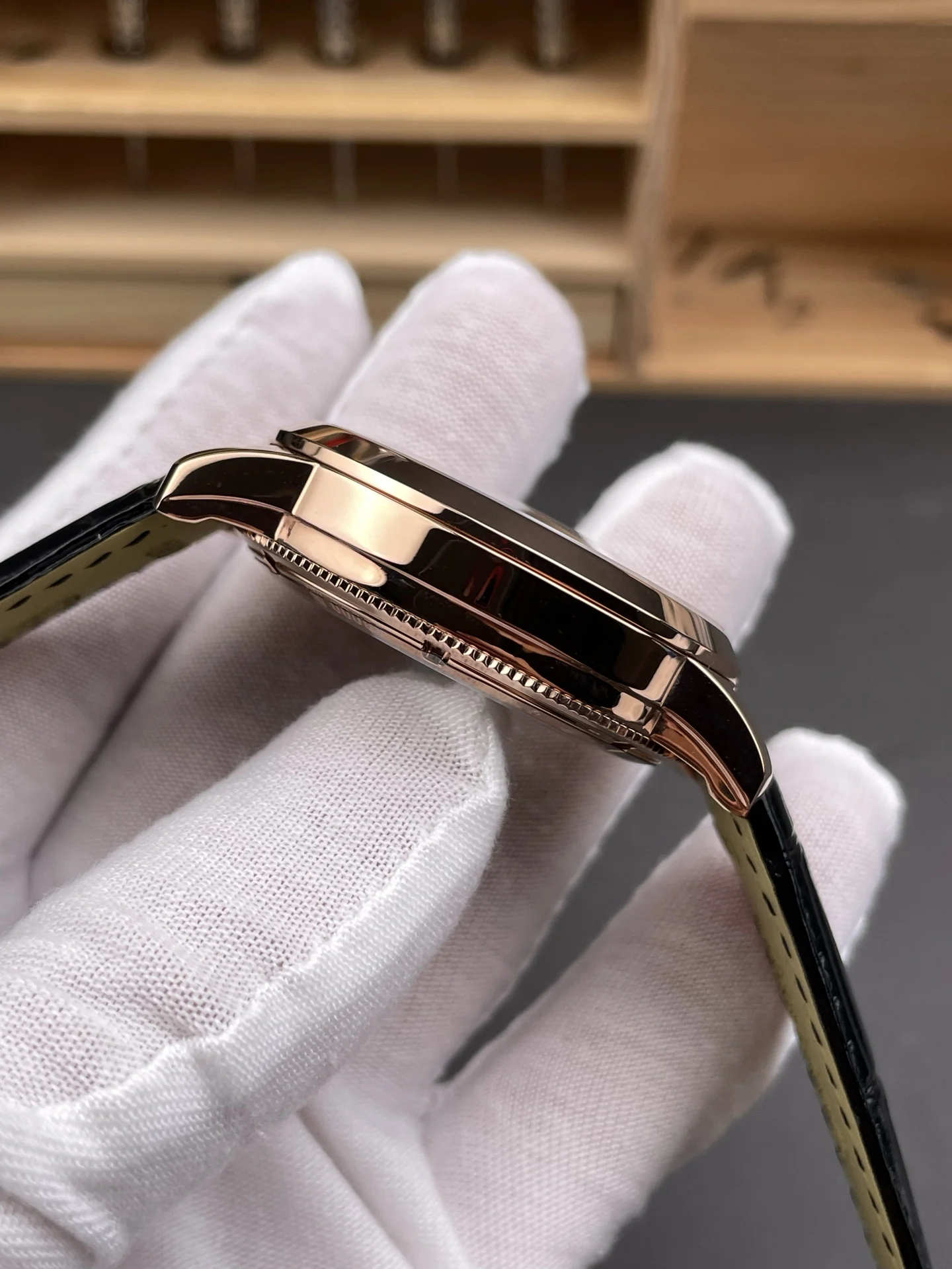 Vacheron Constantin Tourbillon Rose Gold — photographed off the sweep