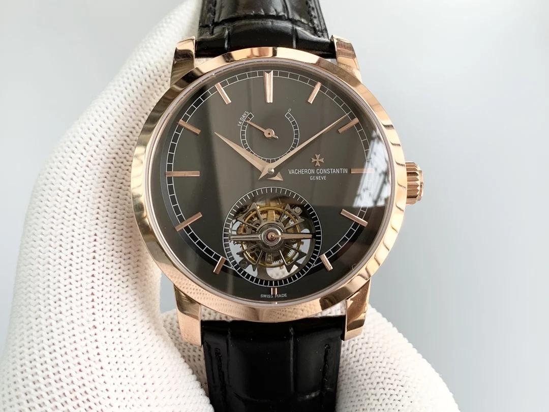 Vacheron Constantin Tourbillon Steel — photographed off the sweep