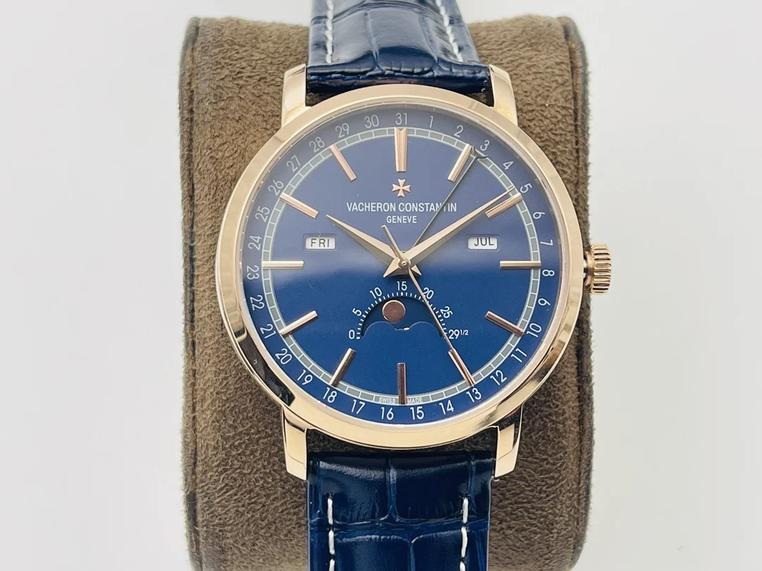Vacheron Constantin Traditionnelle Steel — photographed off the sweep
