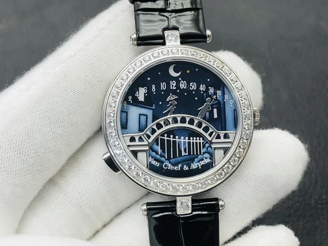 Van Cleef & Arpels 38mm