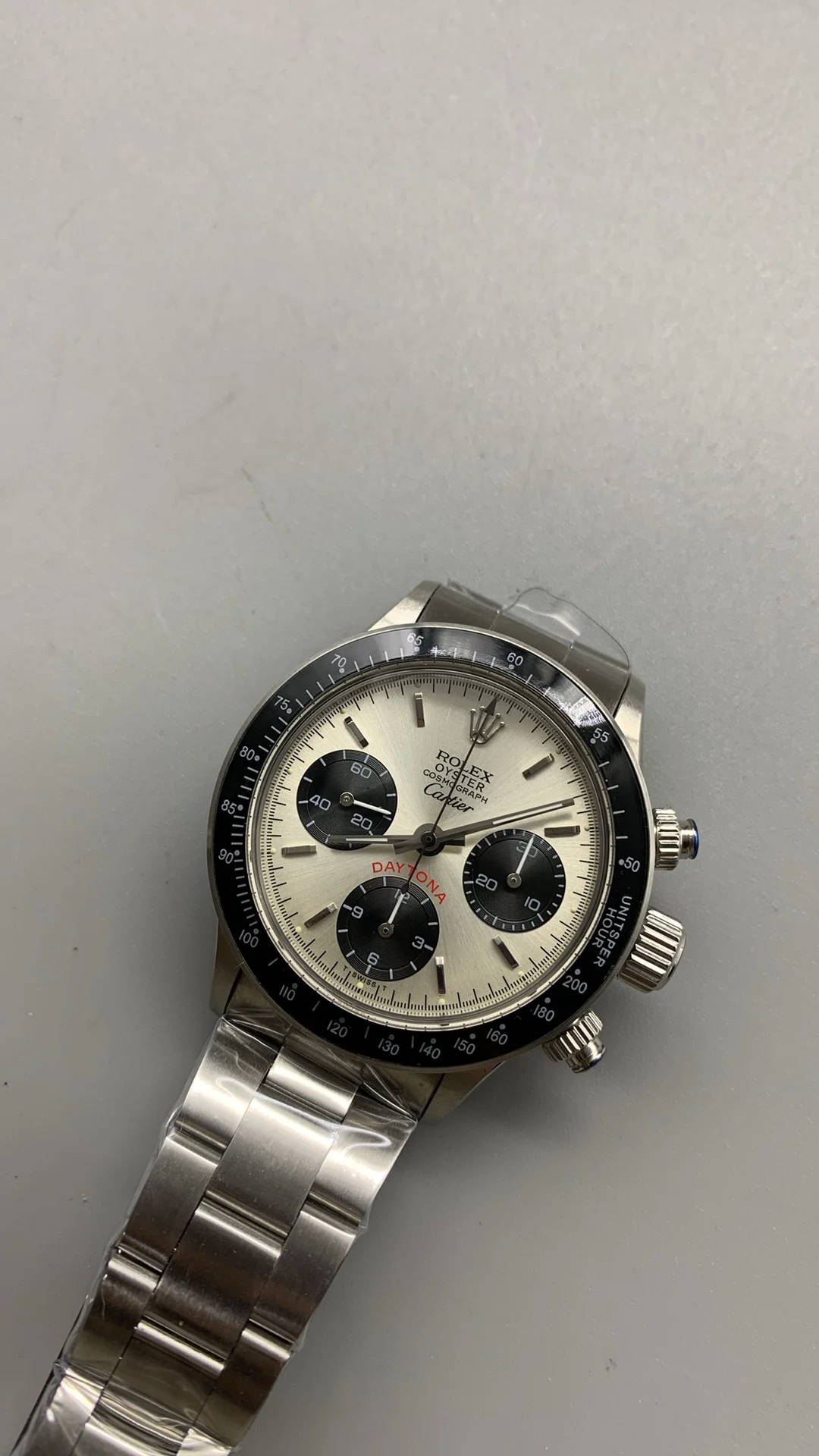 Vintage Daytona, Cartier dial — photographed off the sweep