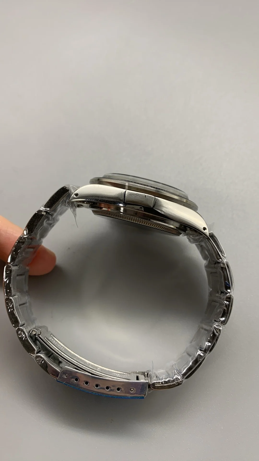 Vintage Daytona, Cartier dial — photographed off the sweep