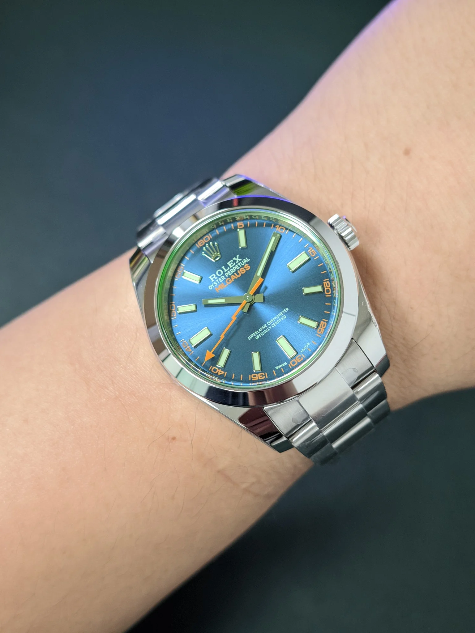 VS New Green Glass Lightning Needle Dandong 3131 Movement 40MM No — photographed off the sweep