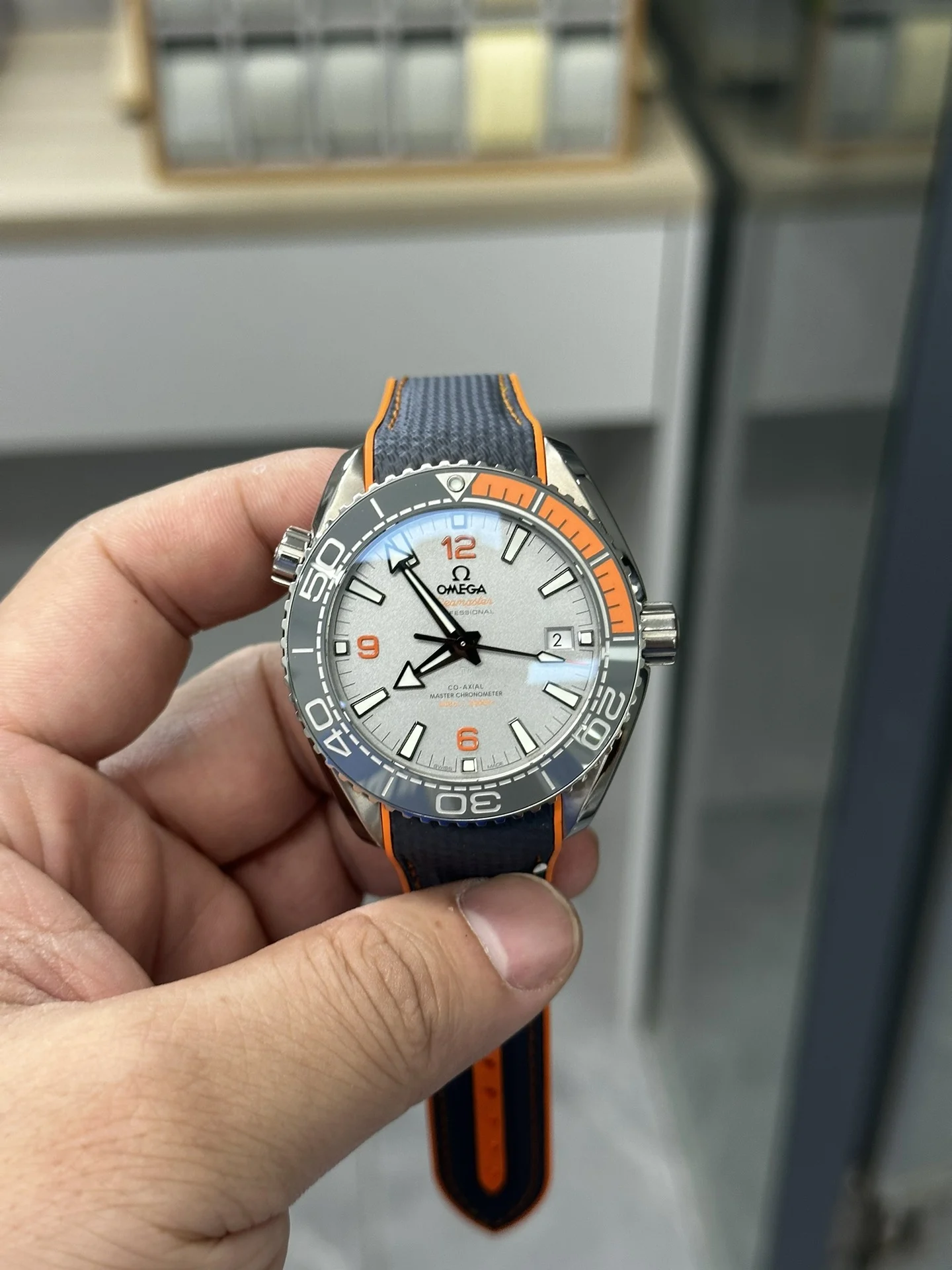 VS New Grey Titanium 4-in-1 Orange Rubber Strap 8900 Integrated