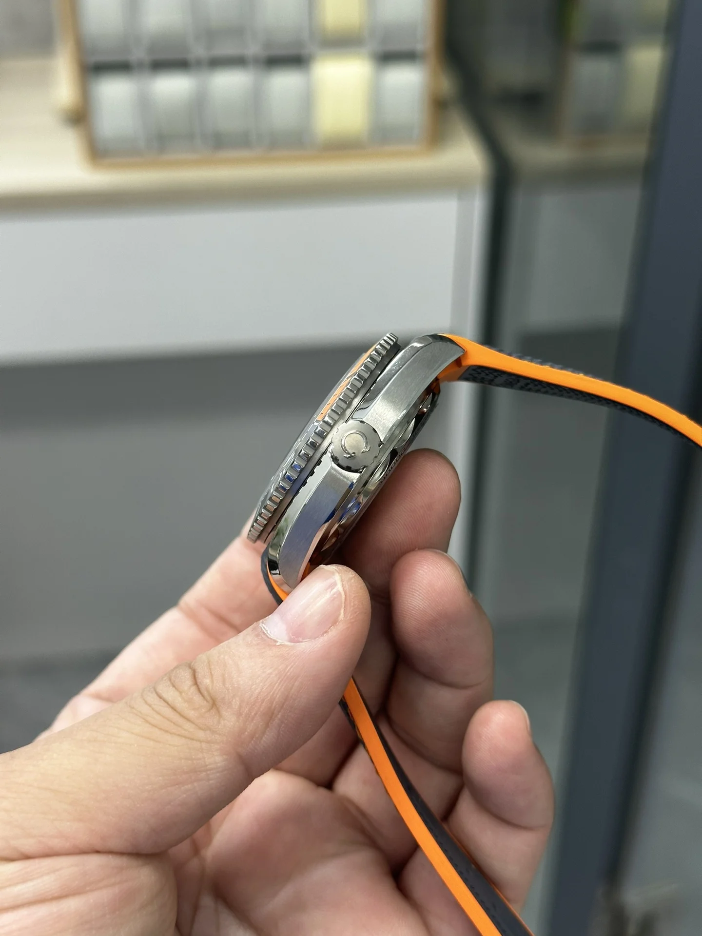 VS New Grey Titanium 4-in-1 Orange Rubber Strap 8900 Integrated — photographed off the sweep
