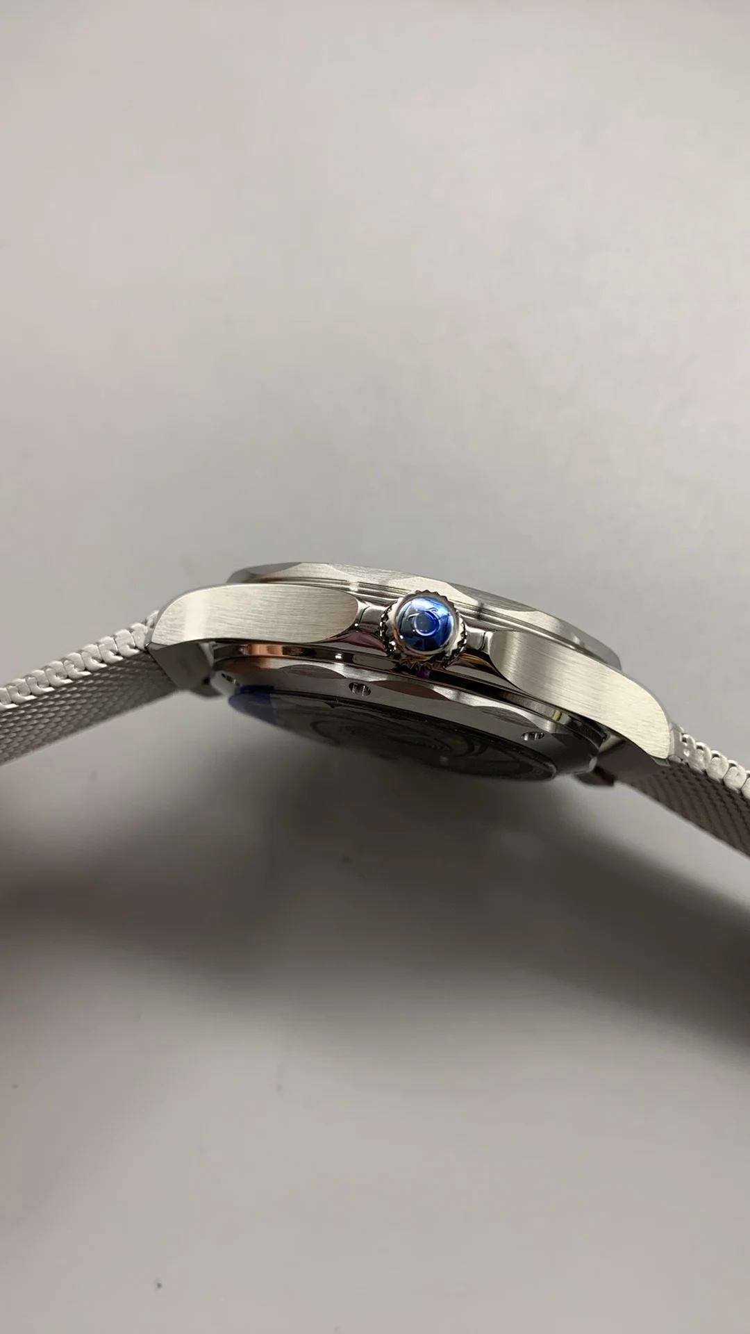VSF, 007, Flawless Blue — photographed off the sweep