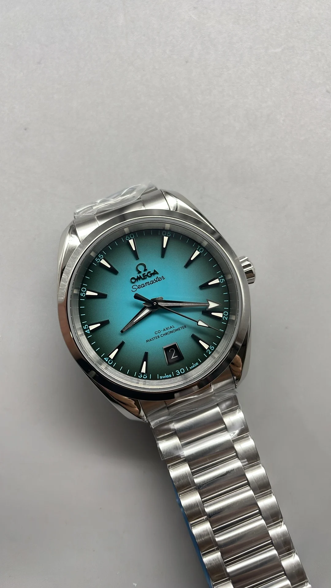VSF, 38mm, teak and turquoise — photographed off the sweep