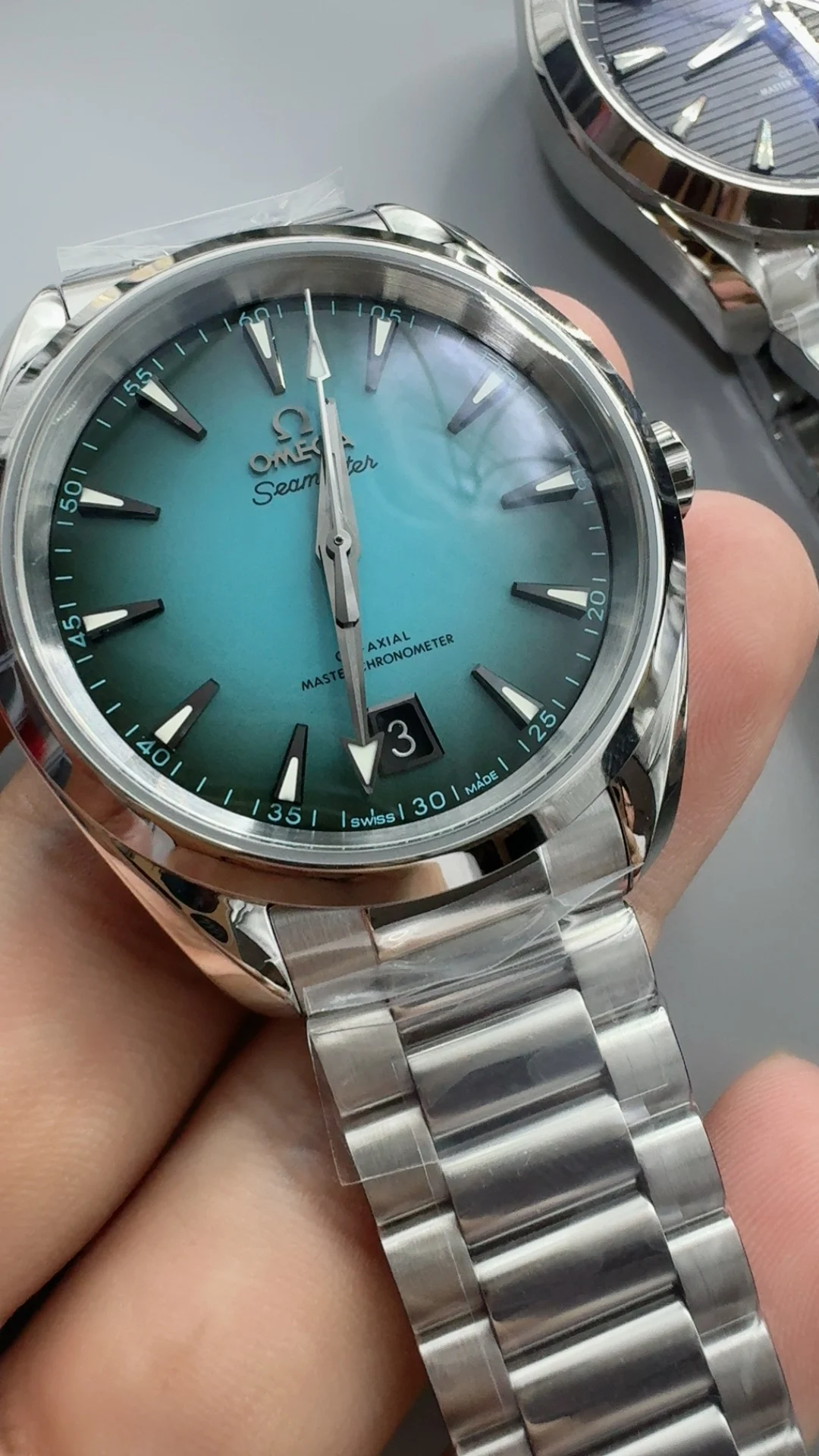 VSF, 38mm, teak and turquoise — photographed off the sweep