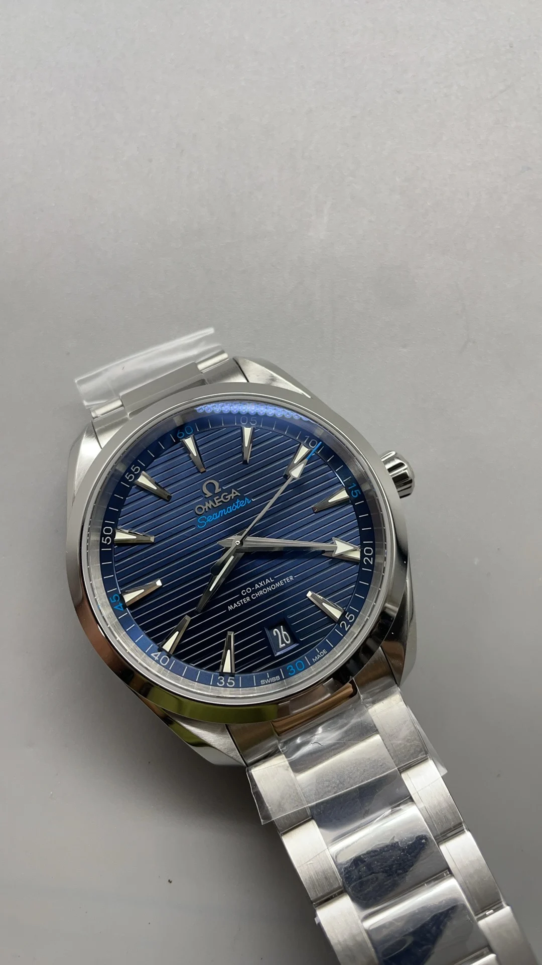 Vsf, 41mm, dark blue teak, 8900 — photographed off the sweep