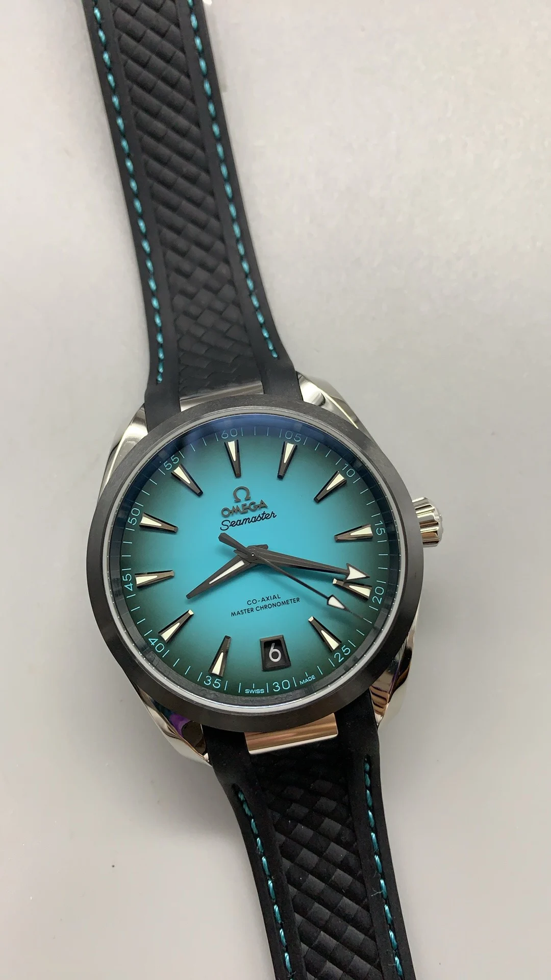 Vsf, 41mm, teak and turquoise, 8900 — photographed off the sweep