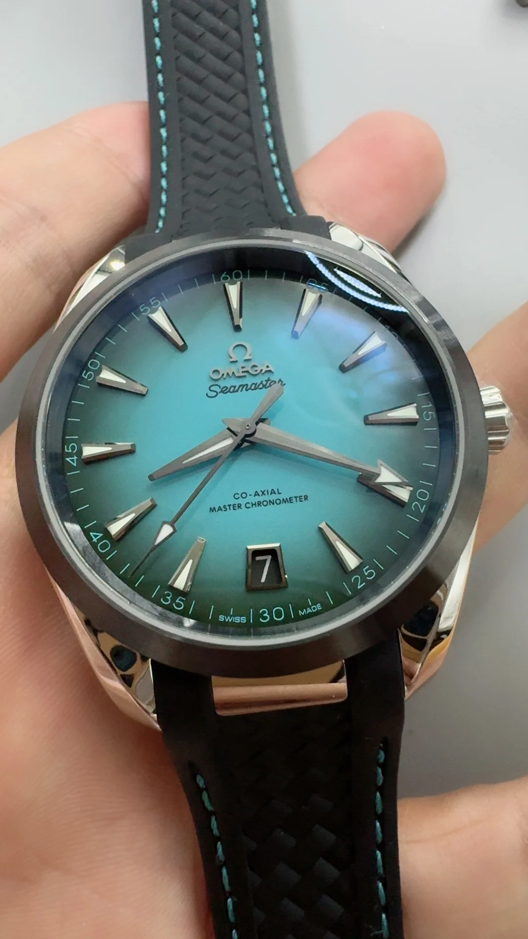 Vsf, 41mm, teak and turquoise, 8900 — photographed off the sweep