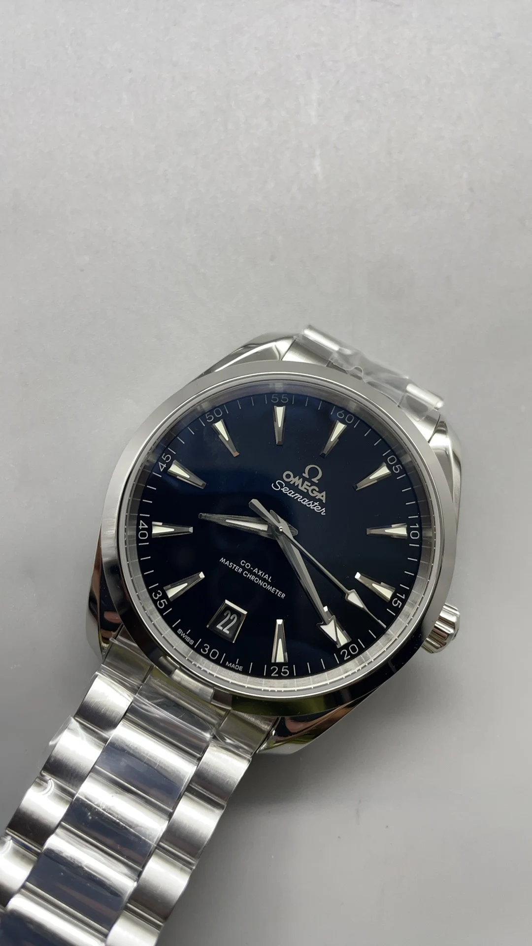 VSF, 41mm, teak ceramic, black, 8900 — photographed off the sweep