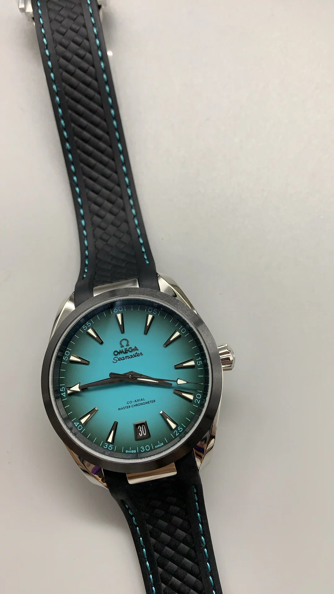 VSF, 41mm, turquoise, rubber strap, 8900 — photographed off the sweep