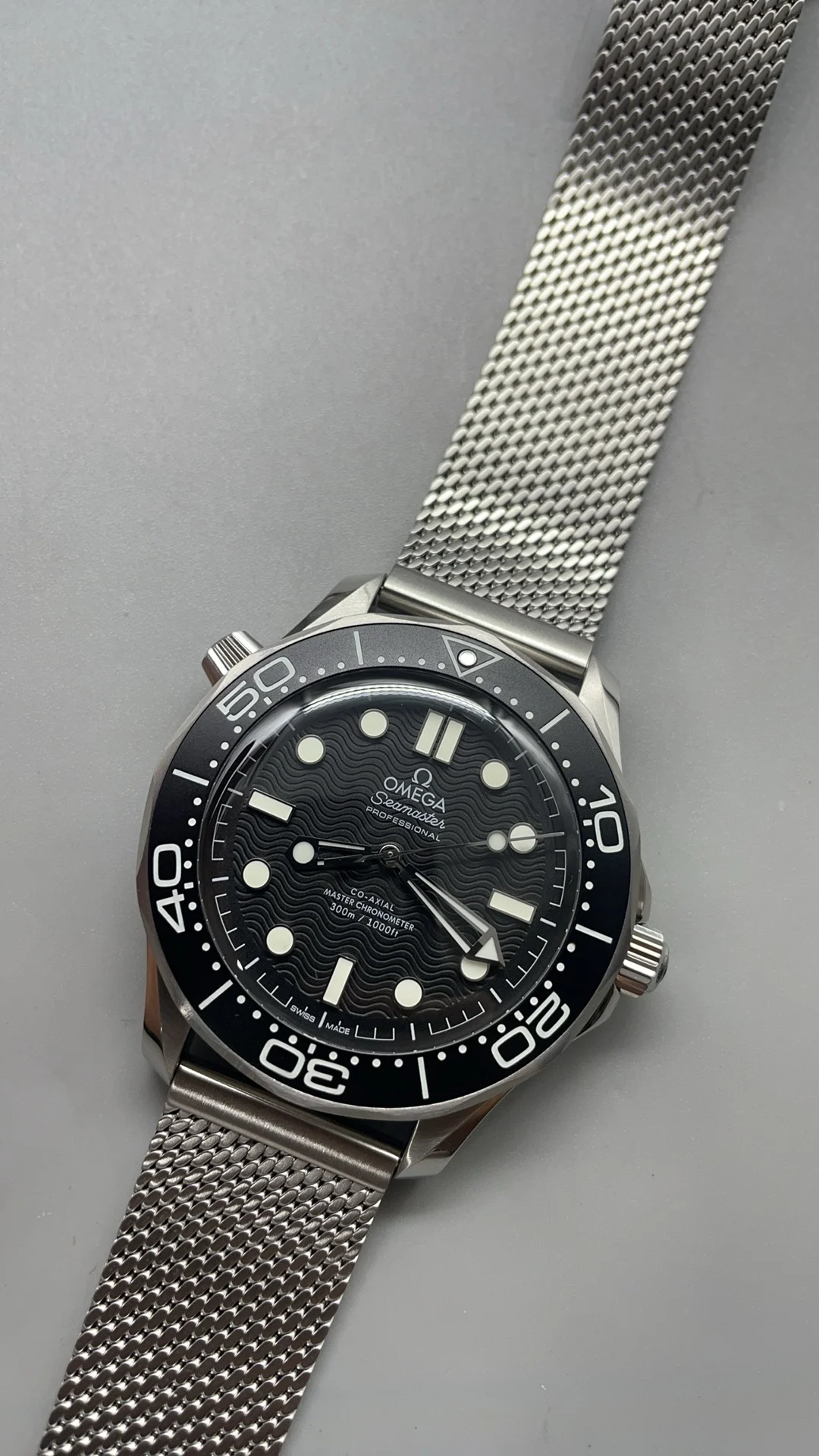 Vsf, Flawless 007, Black — photographed off the sweep