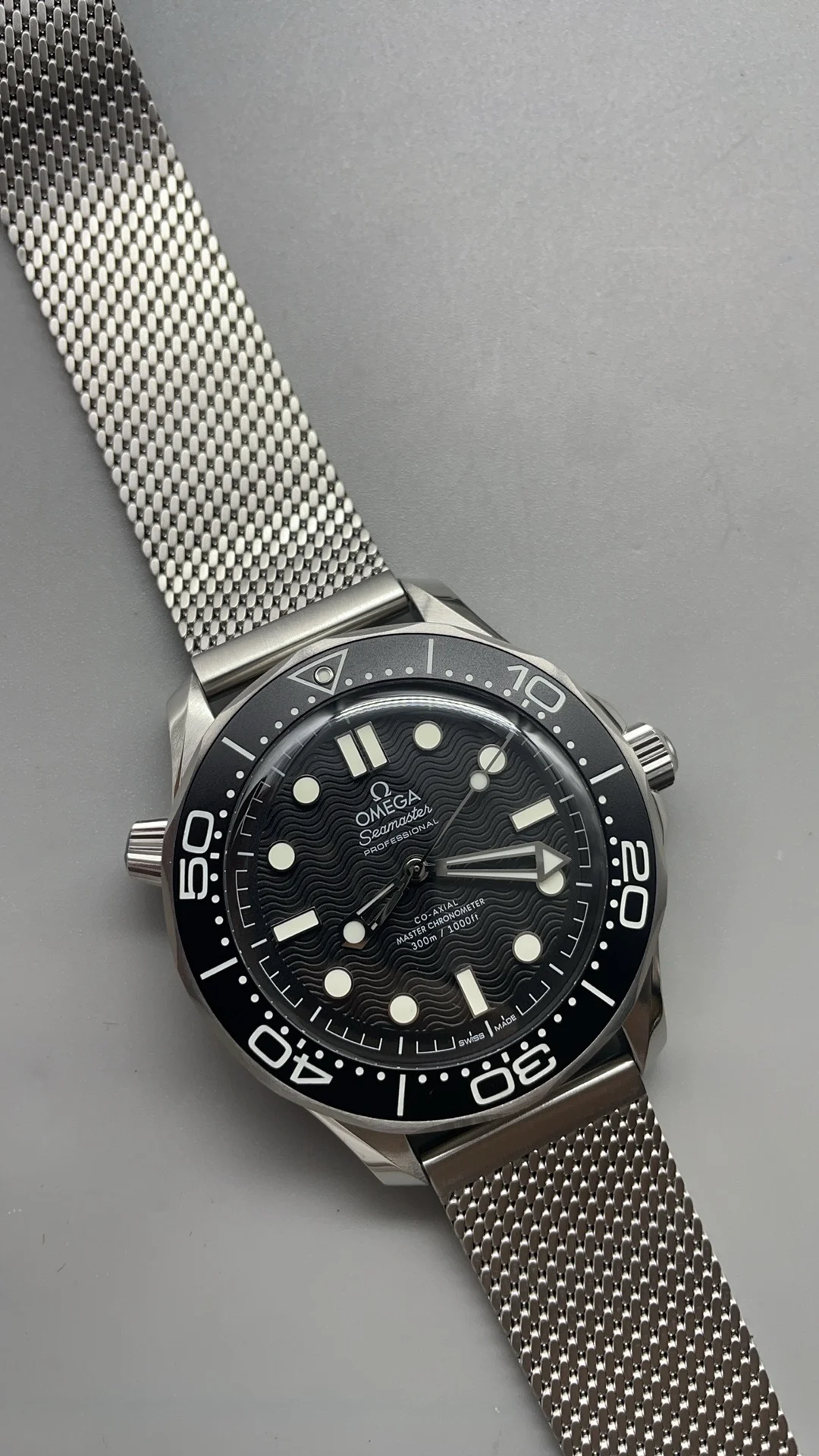 Vsf, Flawless 007, Black — photographed off the sweep