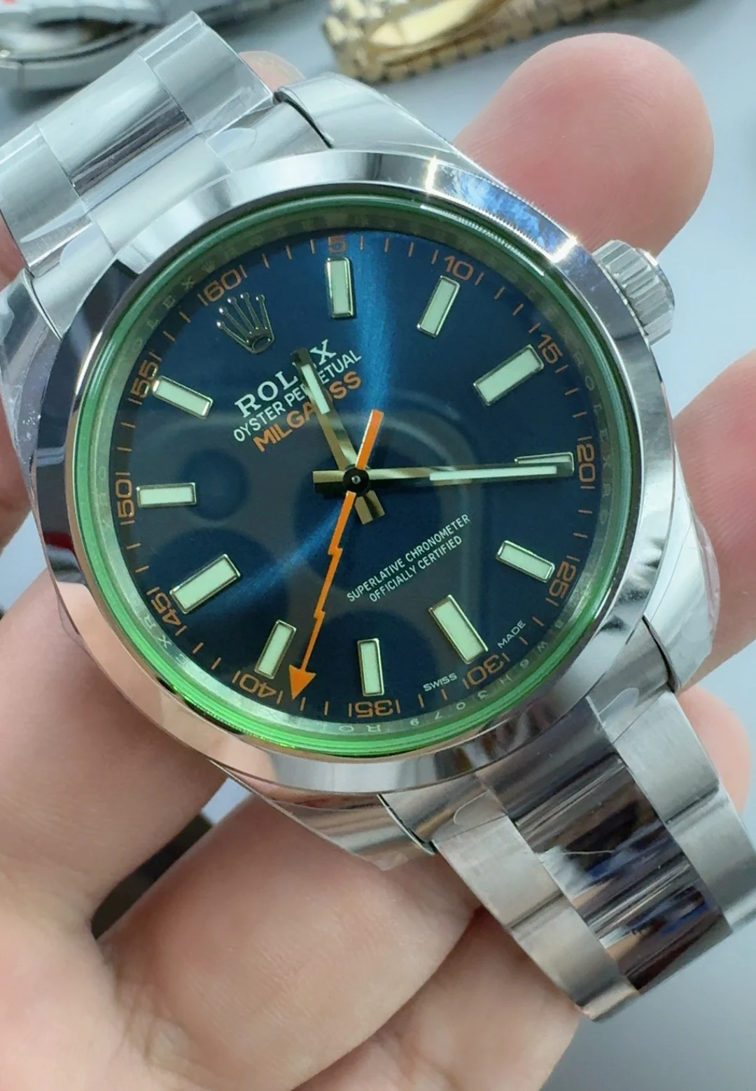 VSF, Green Glass, Lightning Needle — photographed off the sweep