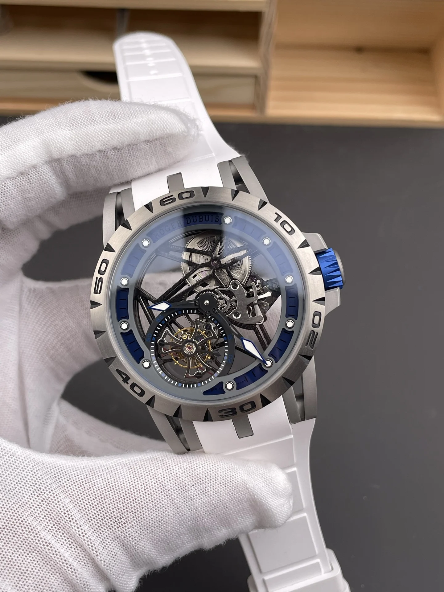 YS Roger Dubuis King Collection /45mm/ Tourbillon — photographed off the sweep