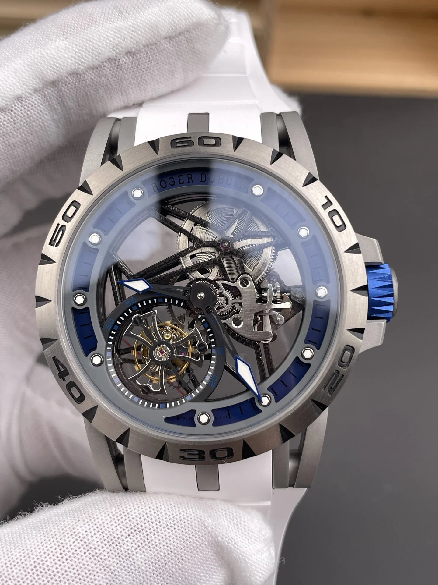 YS Roger Dubuis King Collection /45mm/ Tourbillon — photographed off the sweep