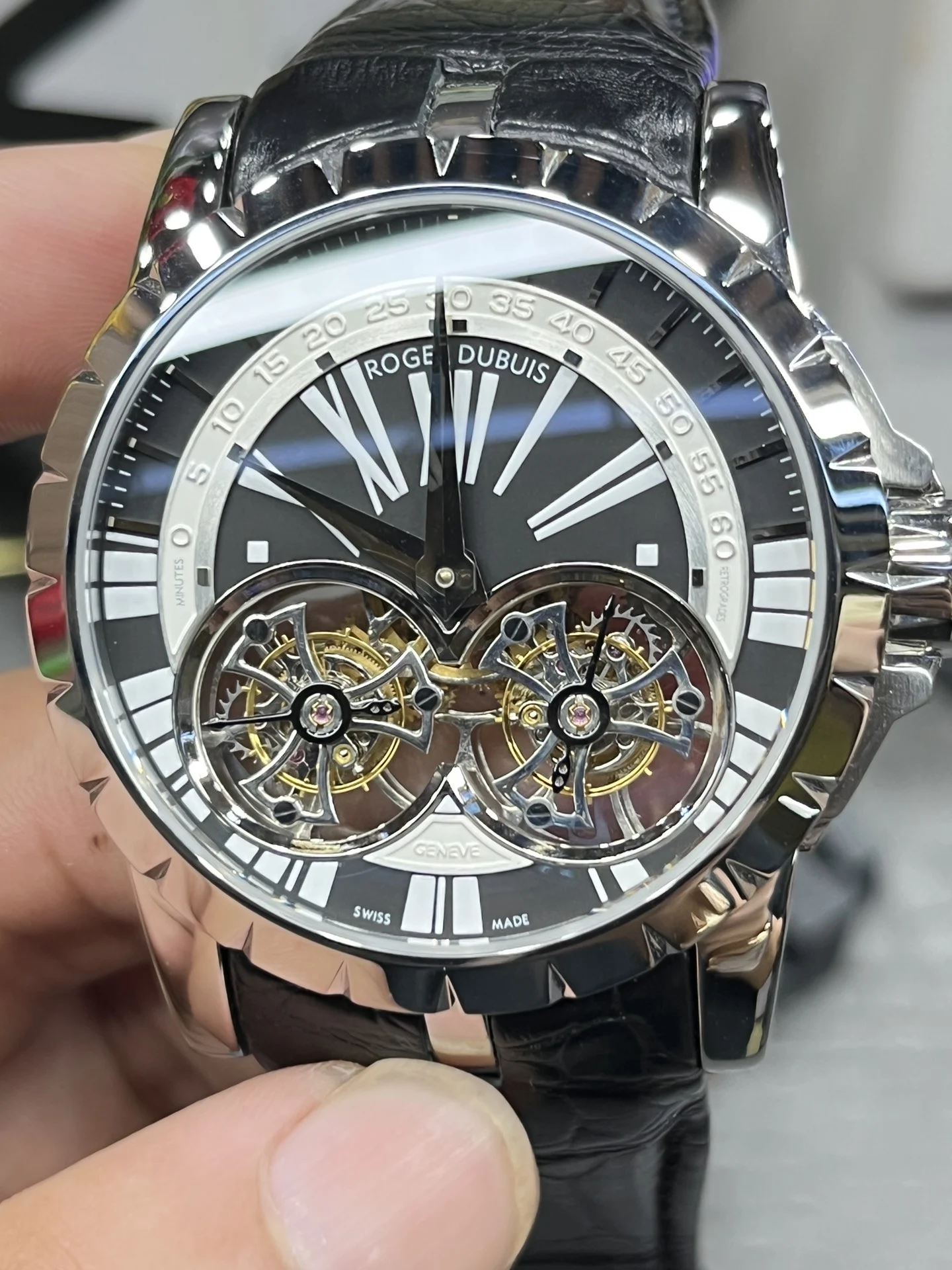 YS Roger Dubuis King Collection Double Flight Tourbillon /45mm — photographed off the sweep