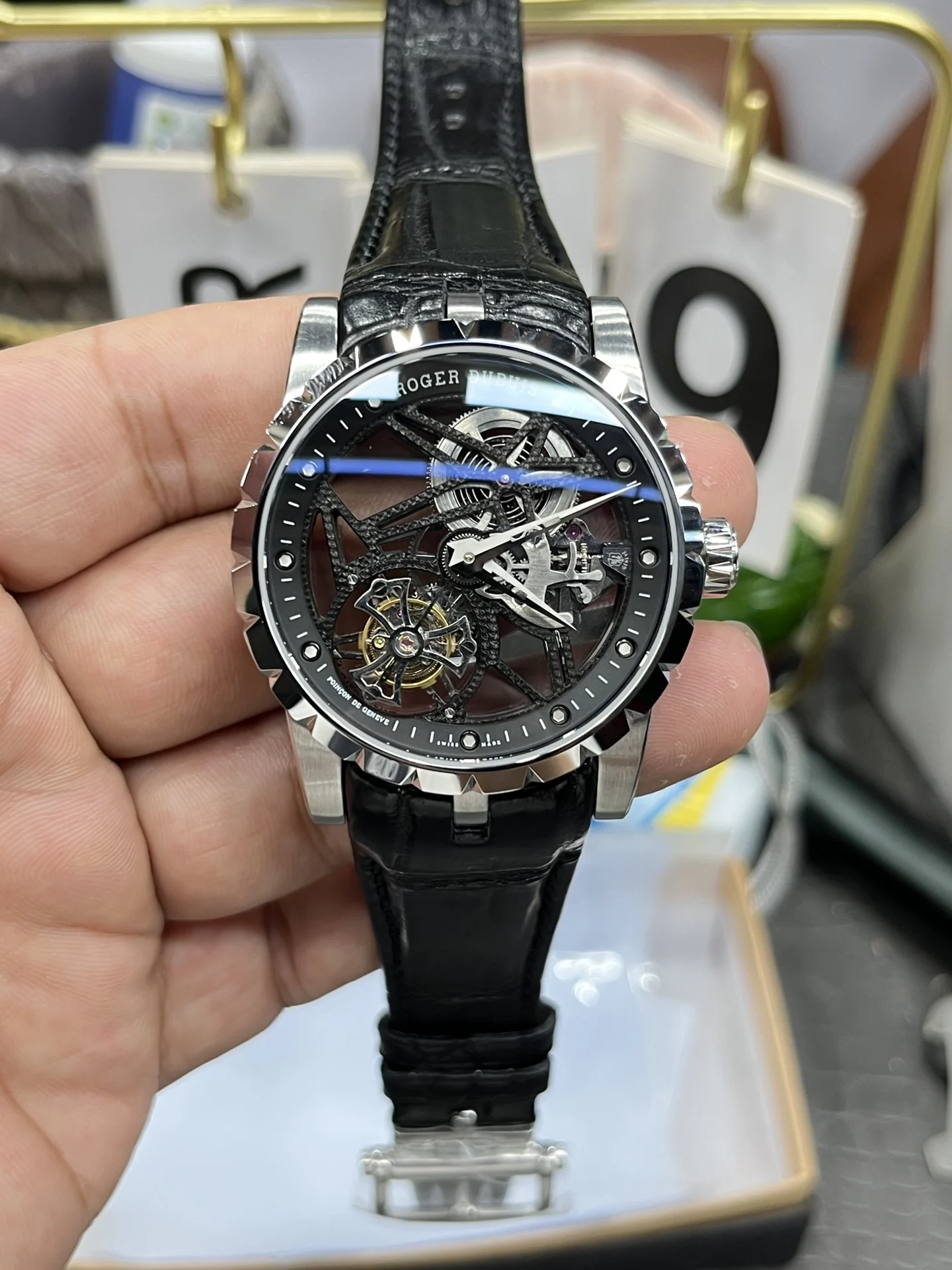 YS Roger Dubuis King Collection /RDDBEX0479/ Size 45mm*13mm/ — photographed off the sweep