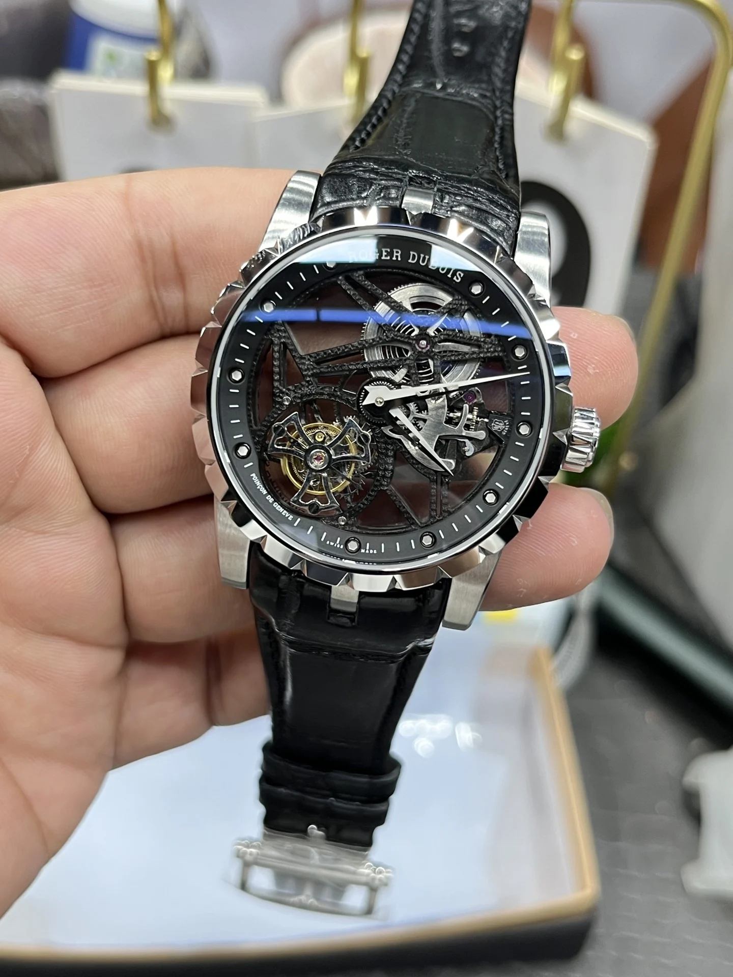 YS Roger Dubuis King Collection /RDDBEX0479/ Size 45mm*13mm/ — photographed off the sweep