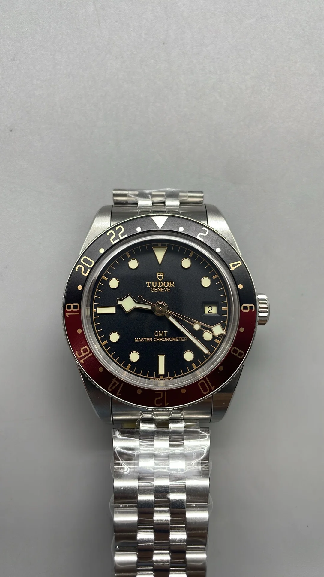 ZF, 39mm, gold bezel, GMT