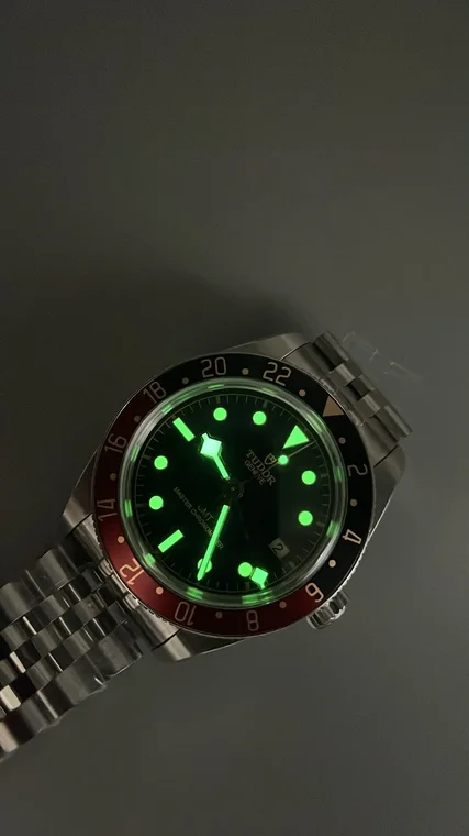 ZF, 39mm, gold bezel, GMT