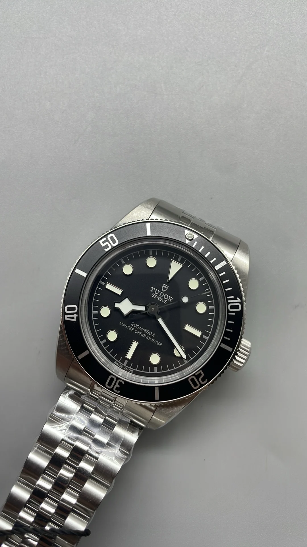 Zf, 41mm, small black pattern — photographed off the sweep
