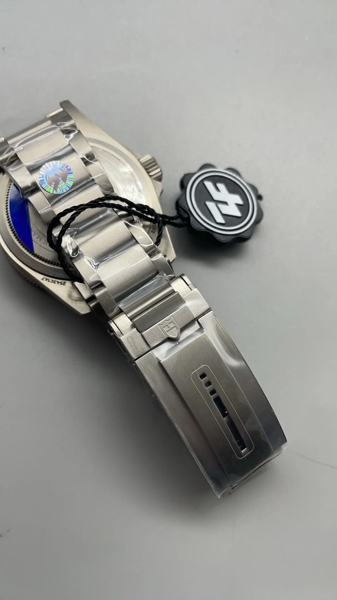 Zf, 43mm, titanium potato — photographed off the sweep